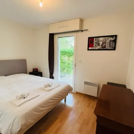 Apartment 72m With Terrace And Garden Center Of Baden